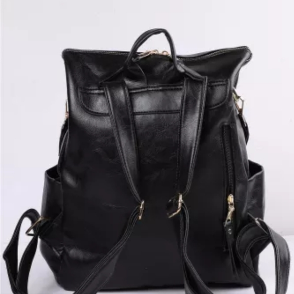 1 left😄New faux leather versatile backpack - Picture 9 of 15
